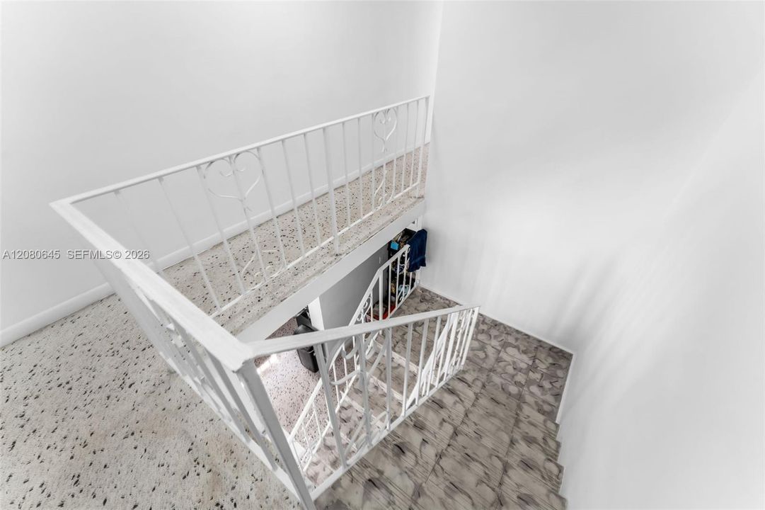 En Venta: $1,050,000 (0 camas, 0 baños, 2193 Pies cuadrados)