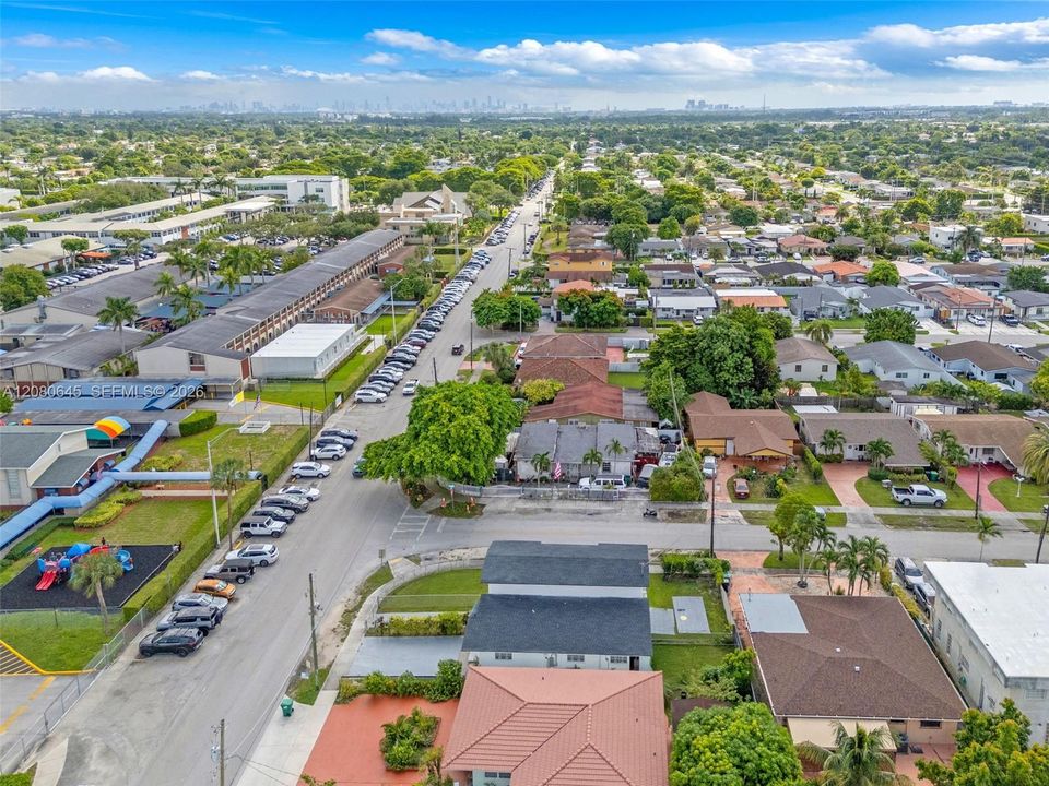 En Venta: $1,050,000 (0 camas, 0 baños, 2193 Pies cuadrados)