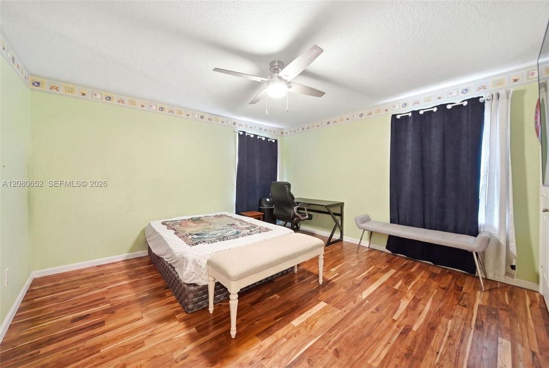 En Venta: $610,000 (5 camas, 3 baños, 0 Pies cuadrados)