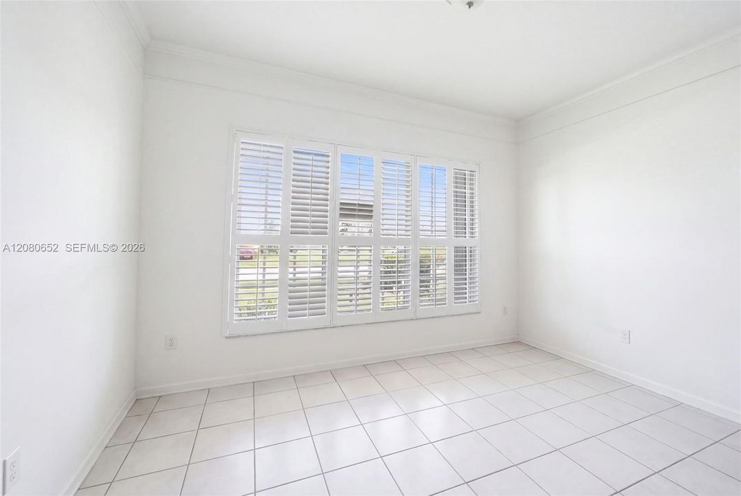 En Venta: $610,000 (5 camas, 3 baños, 0 Pies cuadrados)