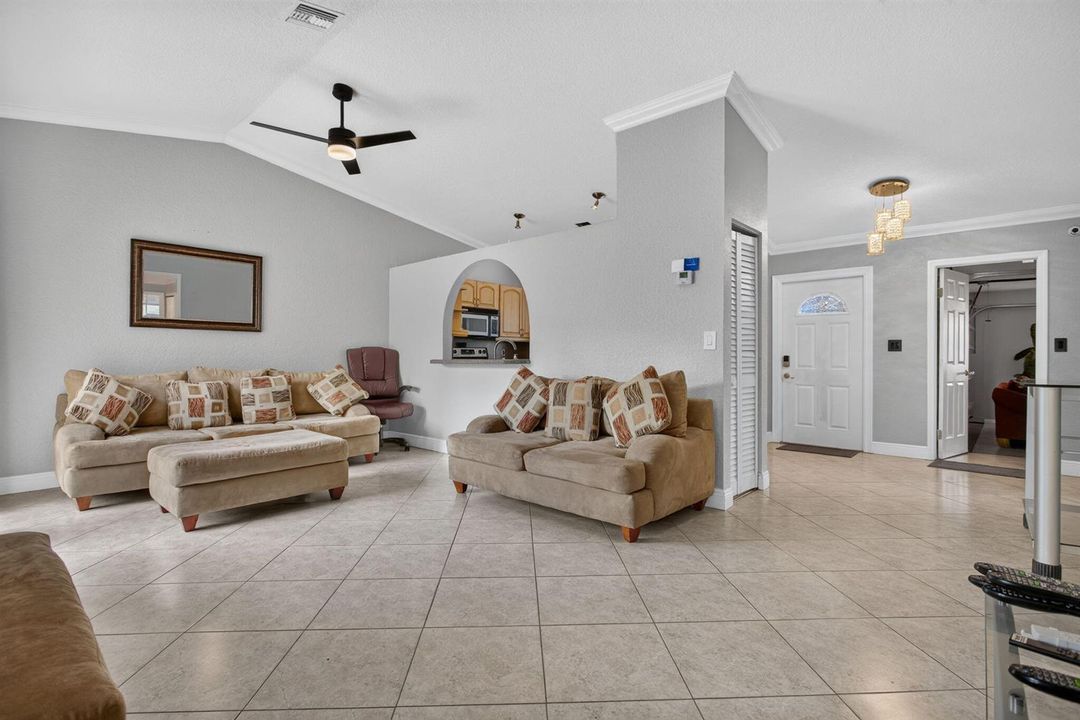 17-web-or-mls-7516 -8263