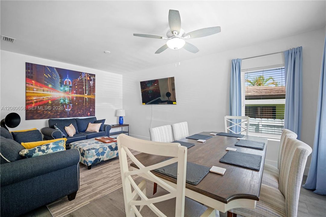 For Rent: $3,800 (3 beds, 2 baths, 1667 Square Feet)