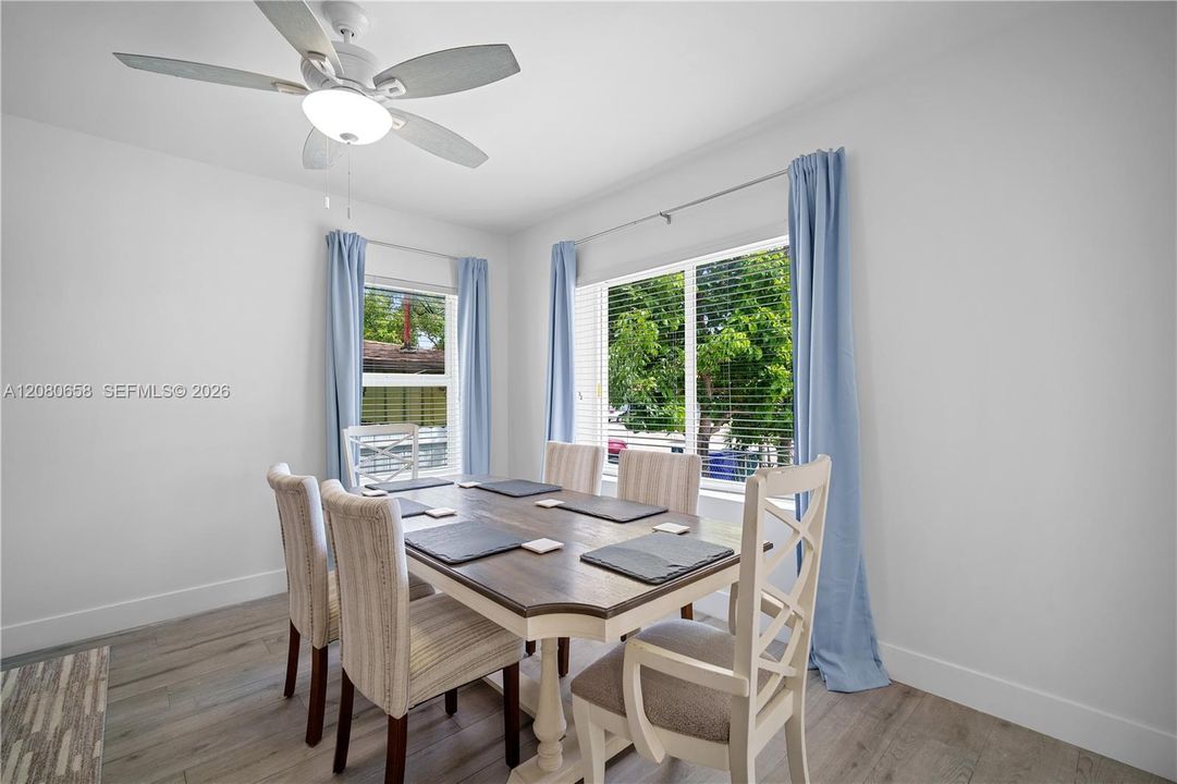 For Rent: $3,800 (3 beds, 2 baths, 1667 Square Feet)