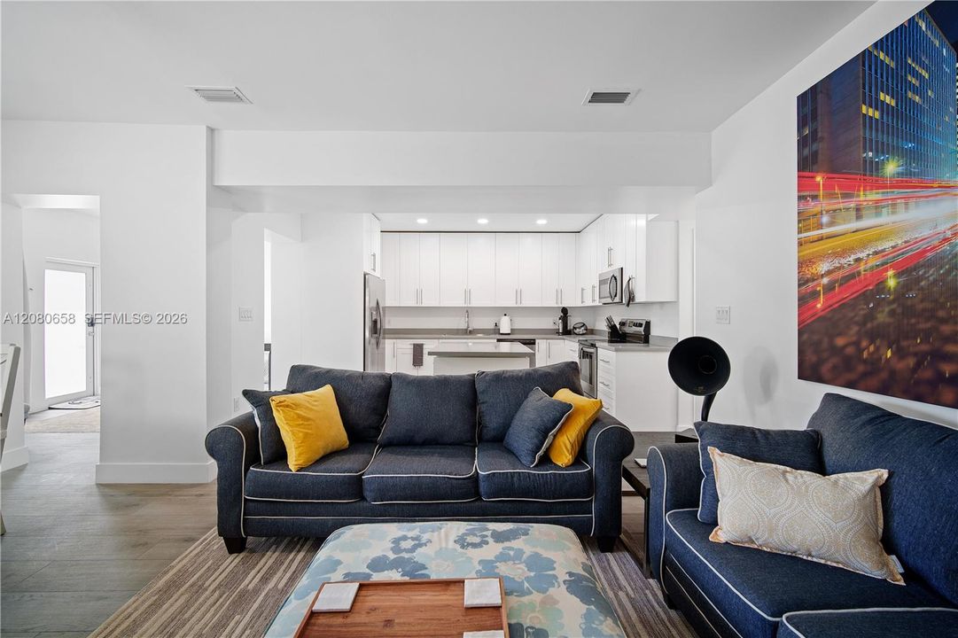 For Rent: $3,800 (3 beds, 2 baths, 1667 Square Feet)