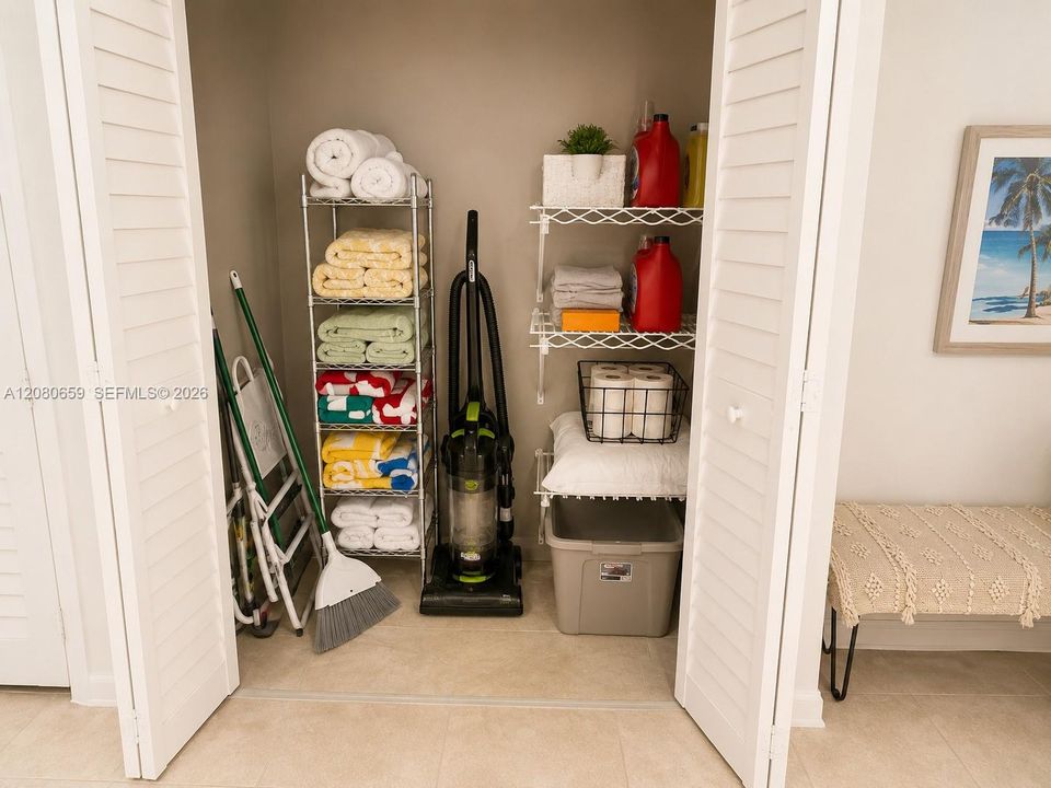 En Venta: $126,500 (1 camas, 1 baños, 703 Pies cuadrados)