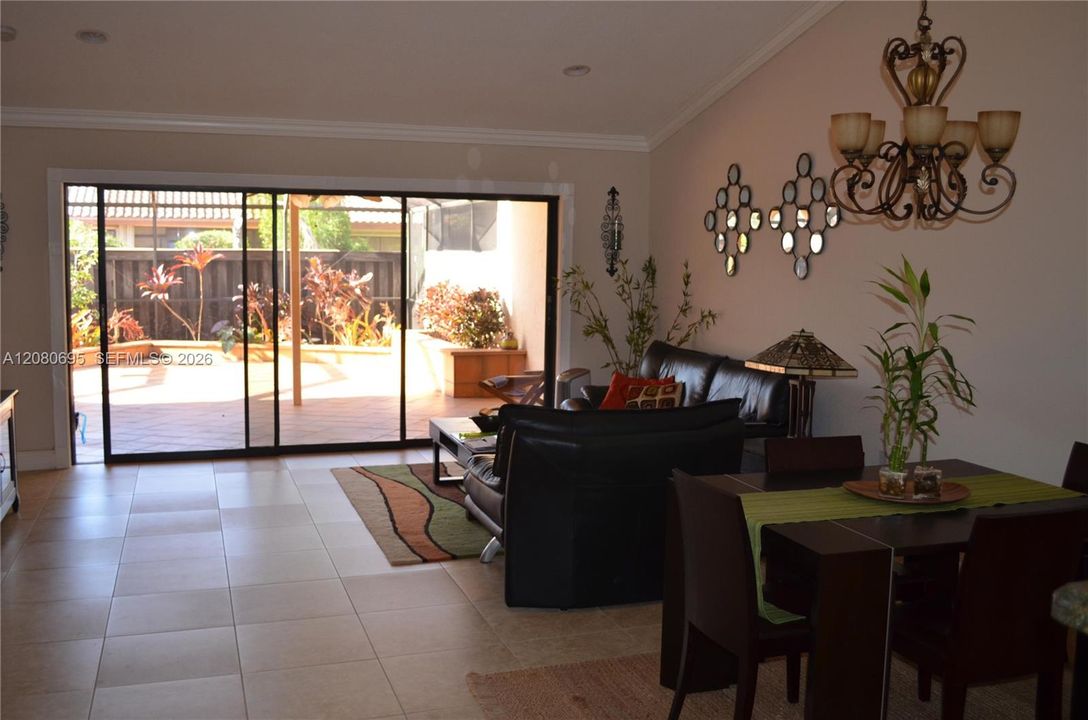 For Rent: $3,600 (3 beds, 2 baths, 1492 Square Feet)
