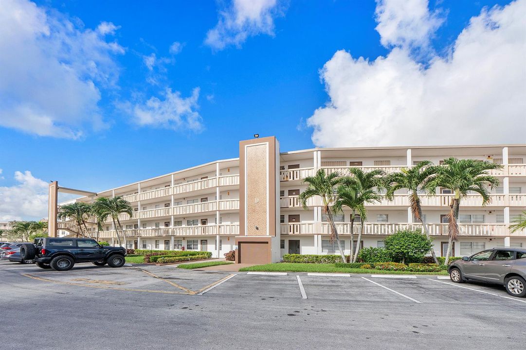 4072 Gildford E_033