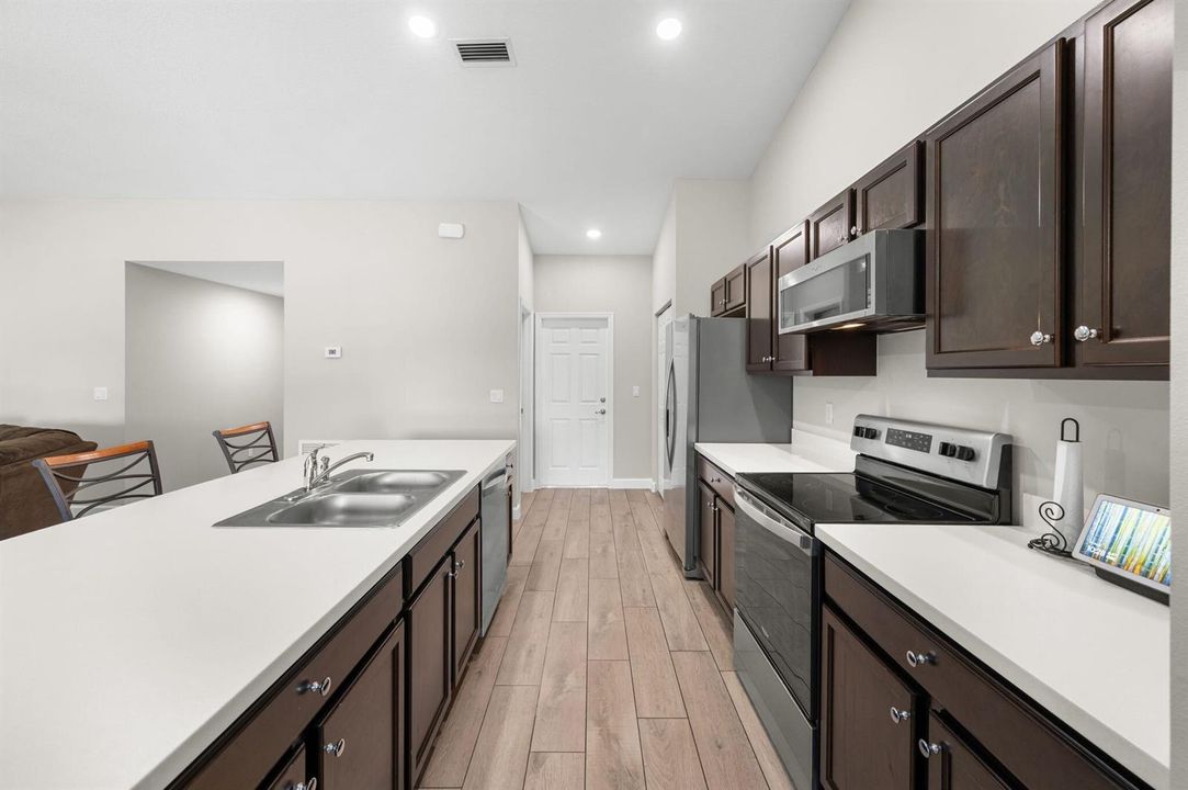 8-web-or-mls-936 SW Harvard Rd - 8