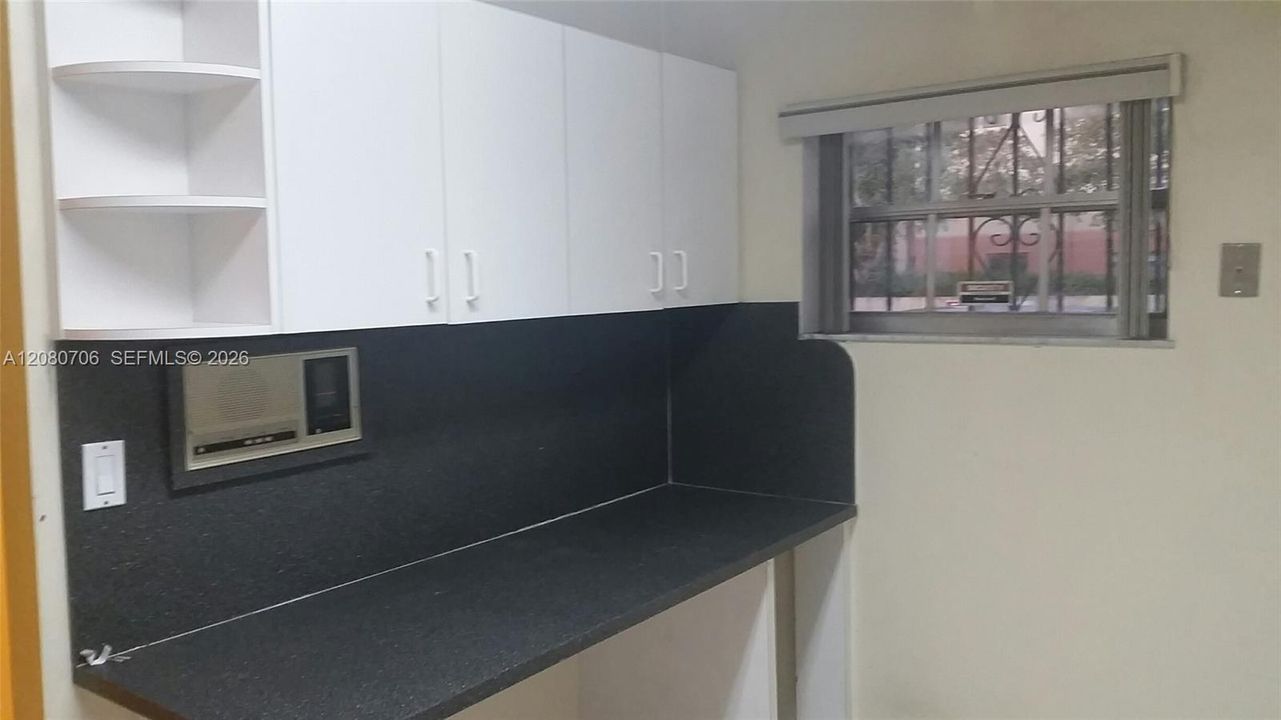 For Rent: $2,470 (2 beds, 2 baths, 1260 Square Feet)