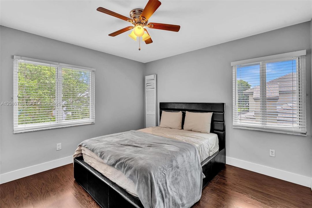 For Sale: $794,000 (4 beds, 3 baths, 2552 Square Feet)