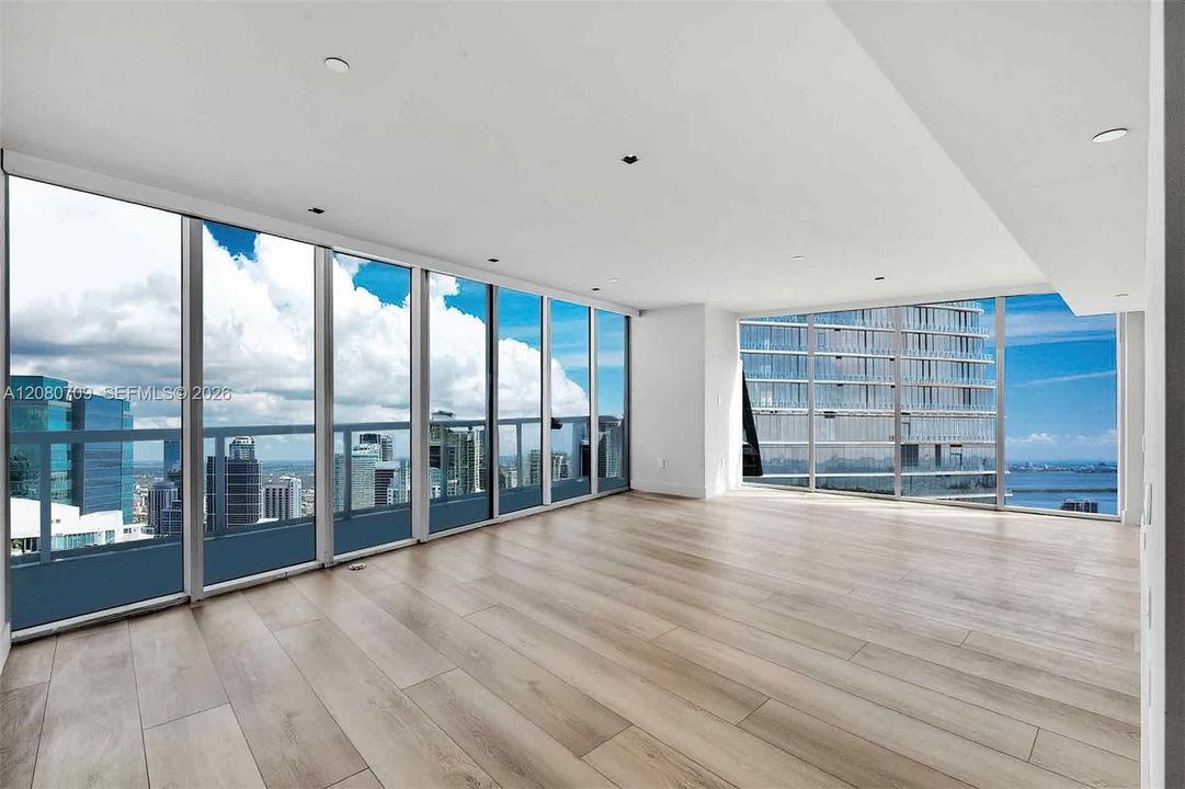 For Rent: $49,000 (5 beds, 5 baths, 4770 Square Feet)