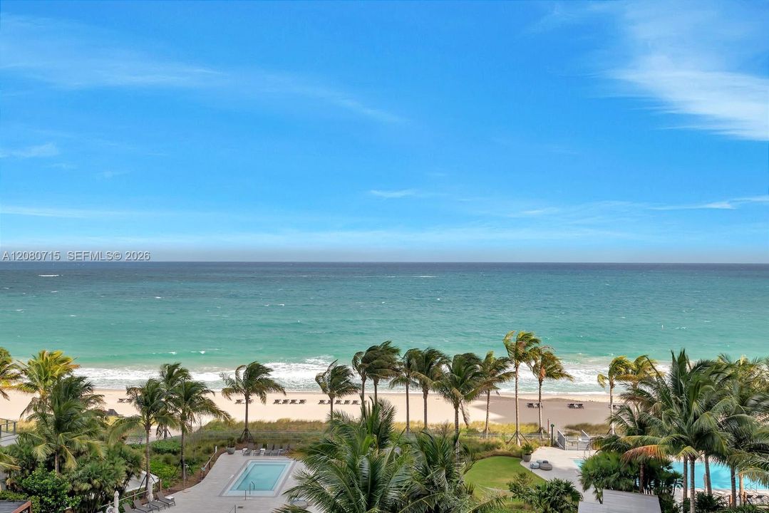 For Rent: $10,800 (1 beds, 2 baths, 1294 Square Feet)