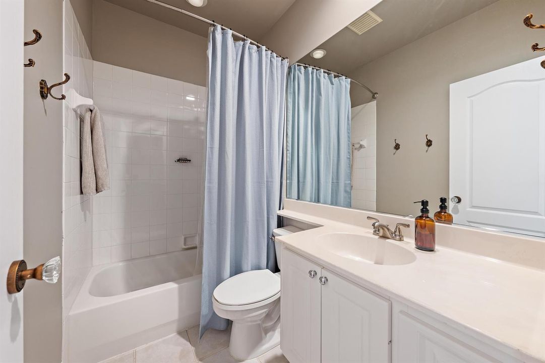 68 Live Oak Cir-15