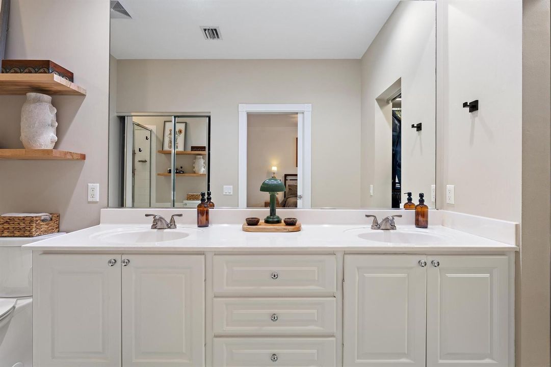 68 Live Oak Cir-19