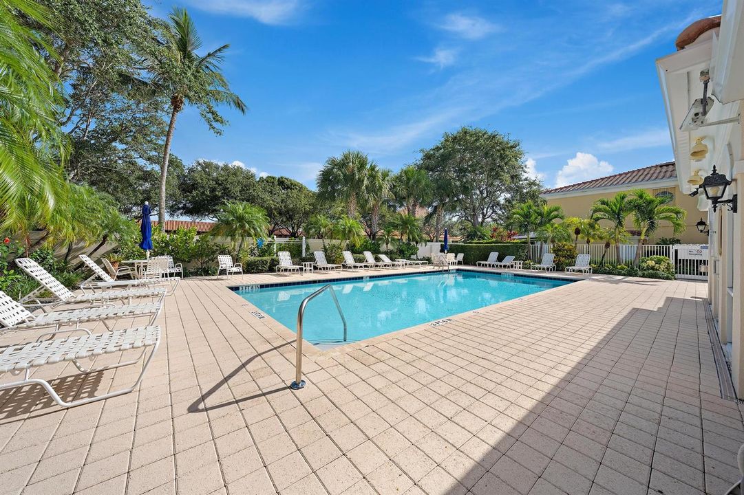 68 Live Oak Cir-25