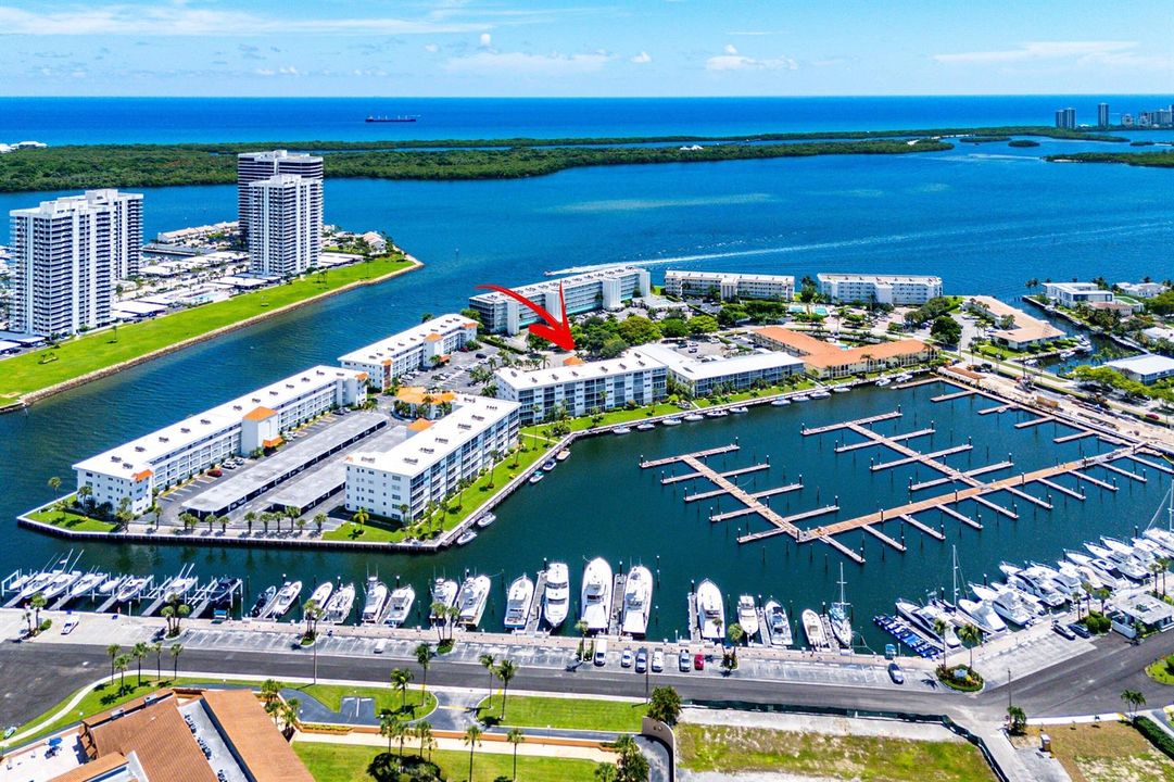 048-29YachtClubDrive-304-NorthPalmBeach-