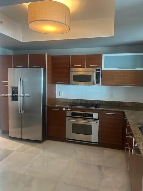 На продажу: $809,000 (3 спален, 2 ванн, 1866 Квадратных фут)