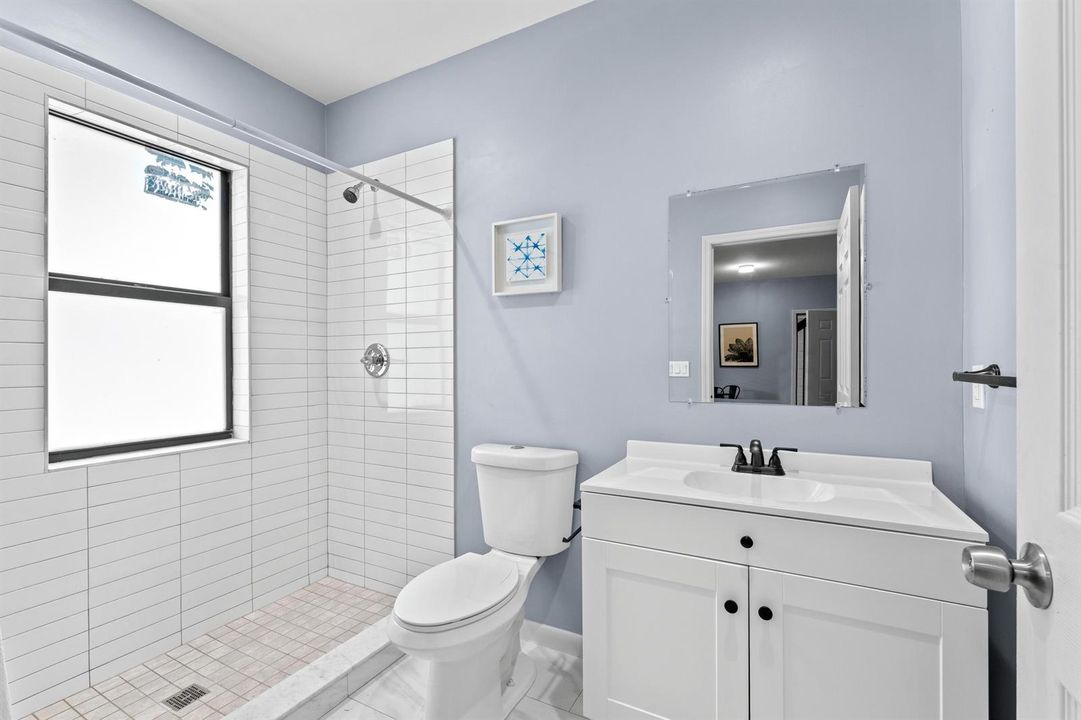 barn lounge bathroom
