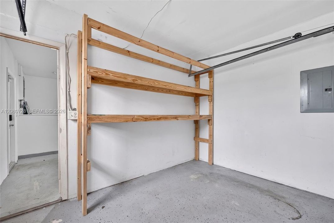 На продажу: $525,000 (2 спален, 2 ванн, 1006 Квадратных фут)