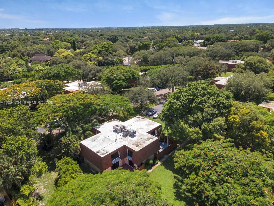 En Venta: $349,900 (2 camas, 2 baños, 1230 Pies cuadrados)