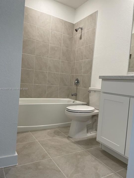В аренду: $2,300 (3 спален, 2 ванн, 1433 Квадратных фут)