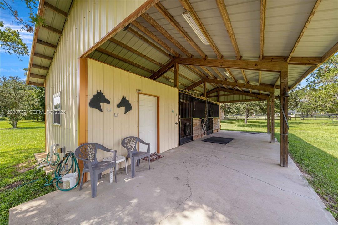 For Sale: $739,900 (3 beds, 2 baths, 2000 Square Feet)