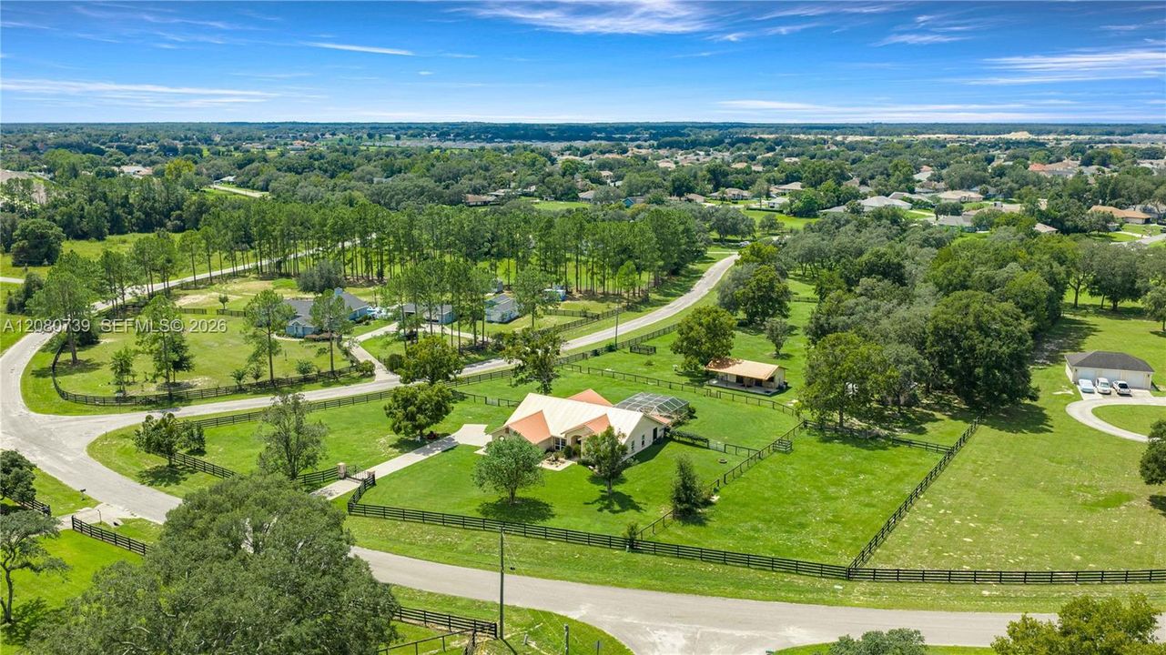 For Sale: $739,900 (3 beds, 2 baths, 2000 Square Feet)