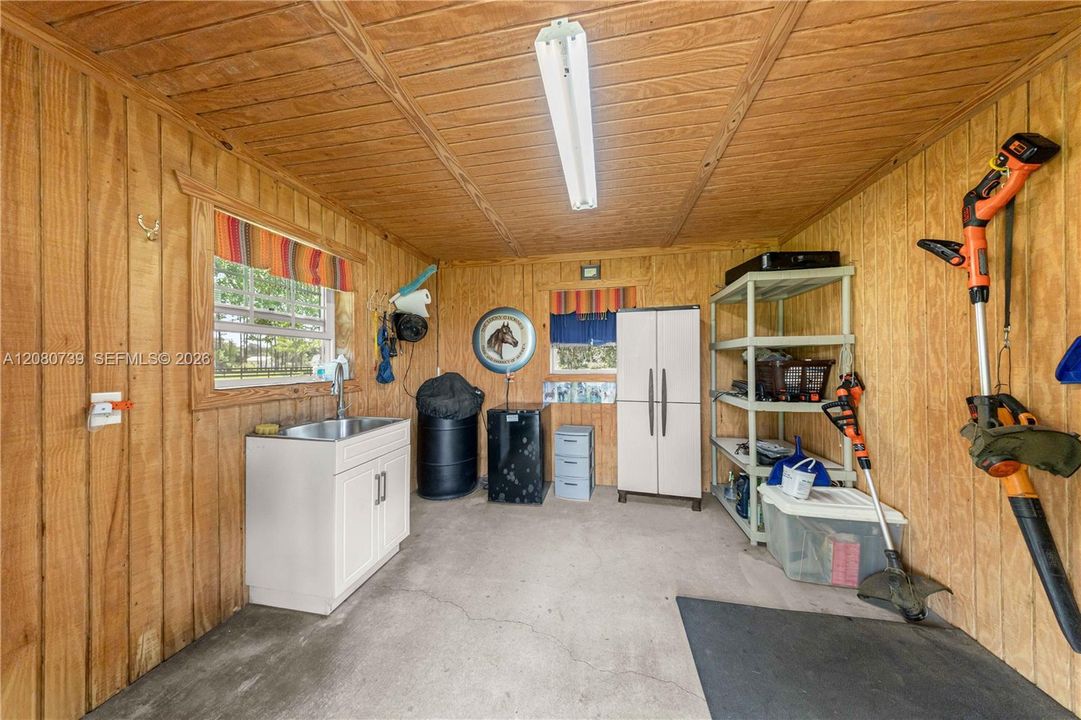 For Sale: $739,900 (3 beds, 2 baths, 2000 Square Feet)