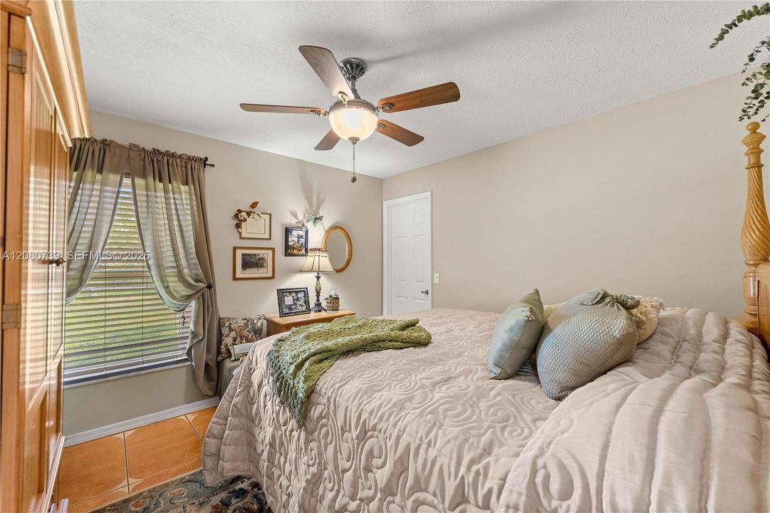 For Sale: $739,900 (3 beds, 2 baths, 2000 Square Feet)