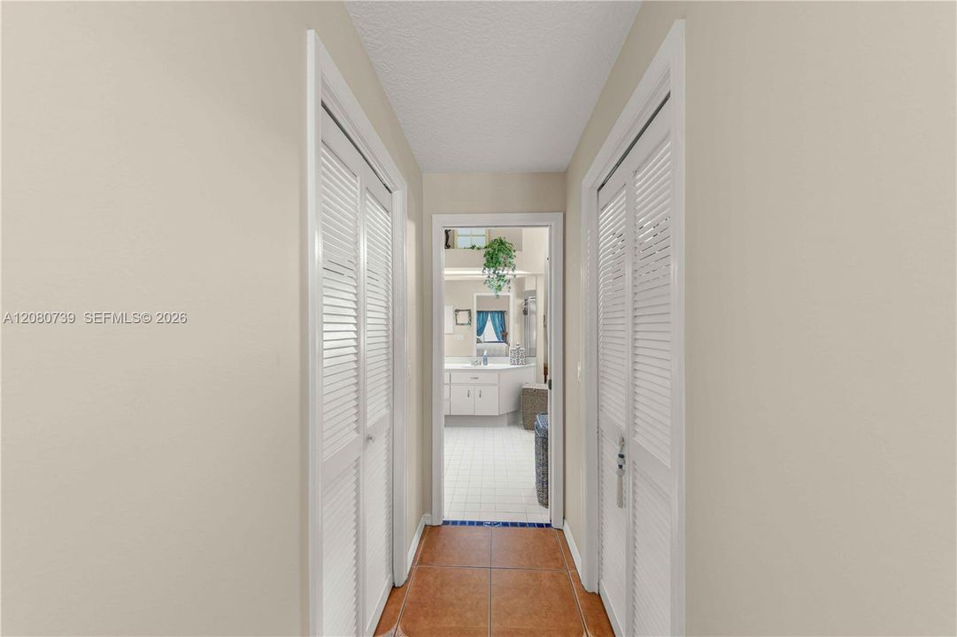For Sale: $739,900 (3 beds, 2 baths, 2000 Square Feet)