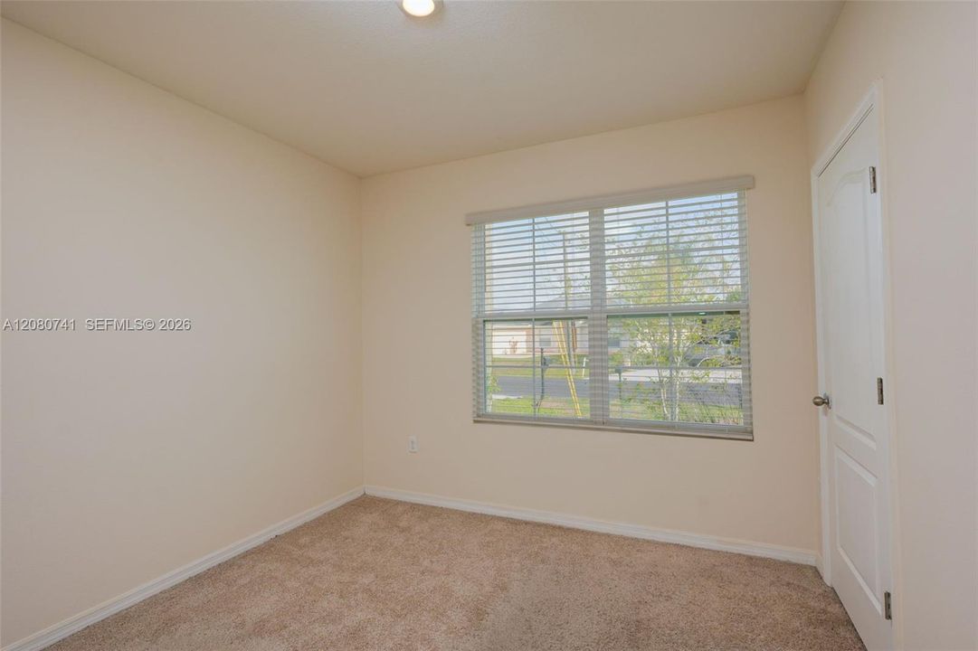 For Sale: $299,000 (4 beds, 2 baths, 1872 Square Feet)