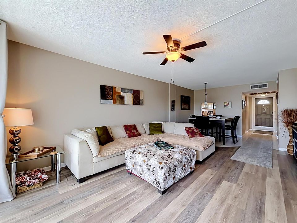 4500 N Federal Highway #315b-43