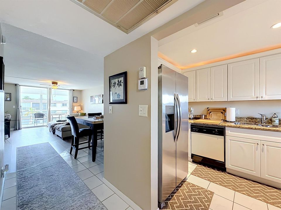 4500 N Federal Highway #315b-20