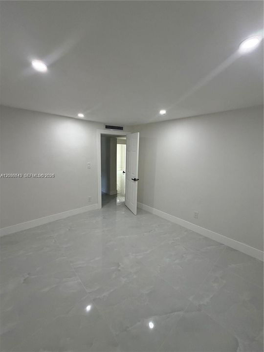 На продажу: $488,000 (4 спален, 2 ванн, 1167 Квадратных фут)