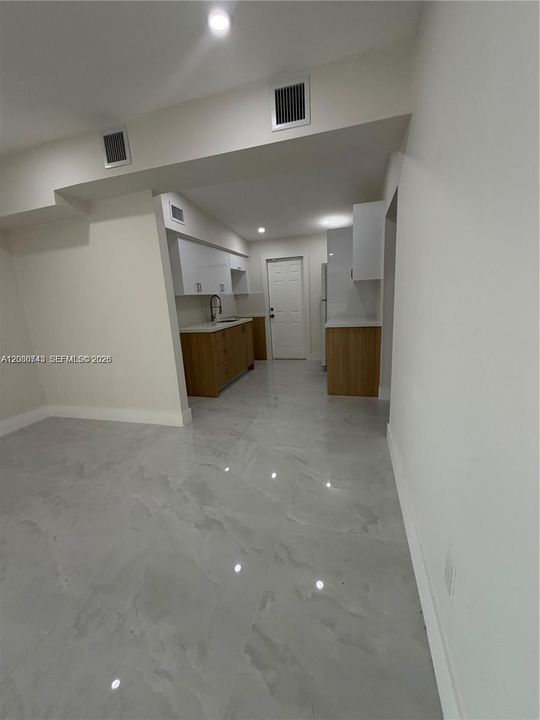 На продажу: $488,000 (4 спален, 2 ванн, 1167 Квадратных фут)