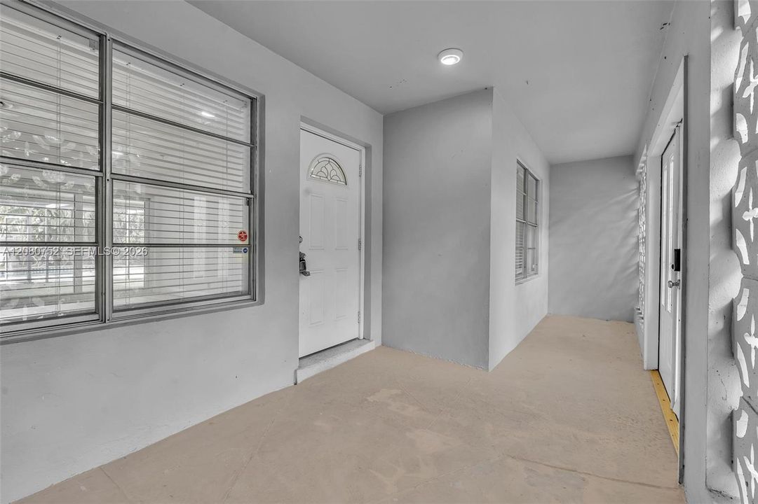 For Sale: $749,000 (4 beds, 2 baths, 1635 Square Feet)