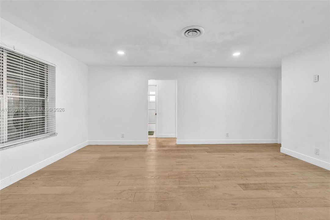 For Sale: $749,000 (4 beds, 2 baths, 1635 Square Feet)