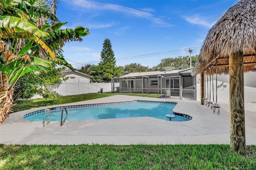 For Sale: $749,000 (4 beds, 2 baths, 1635 Square Feet)
