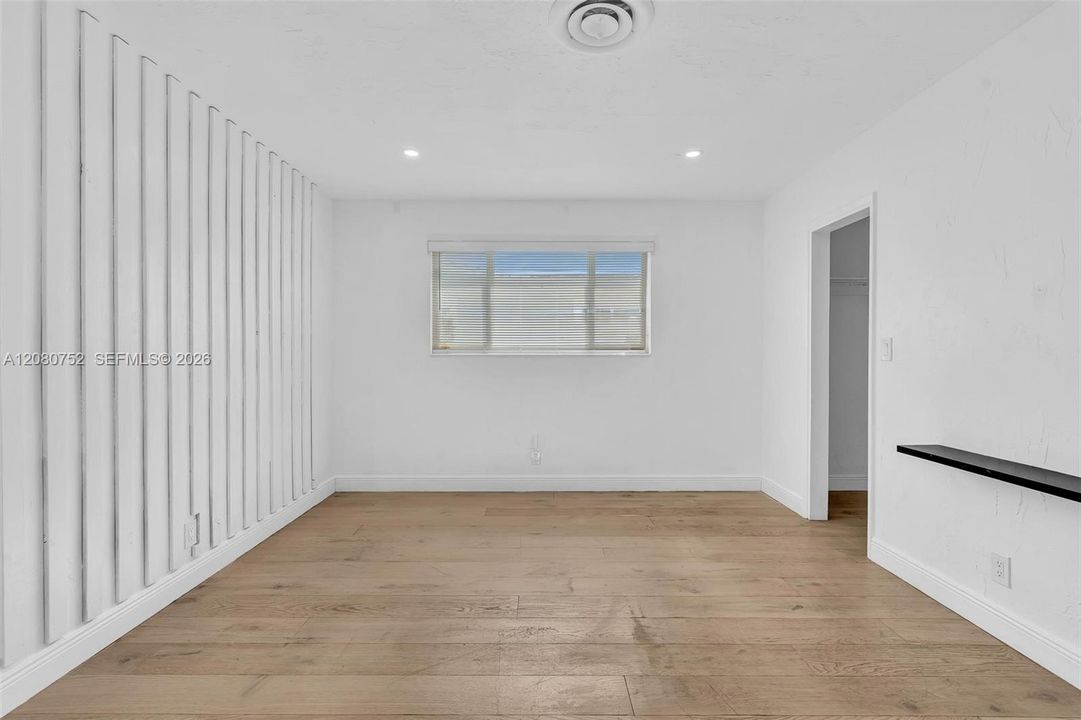 For Sale: $749,000 (4 beds, 2 baths, 1635 Square Feet)