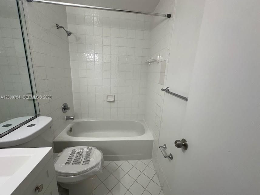 En Renta: $2,300 (2 camas, 2 baños, 847 Pies cuadrados)