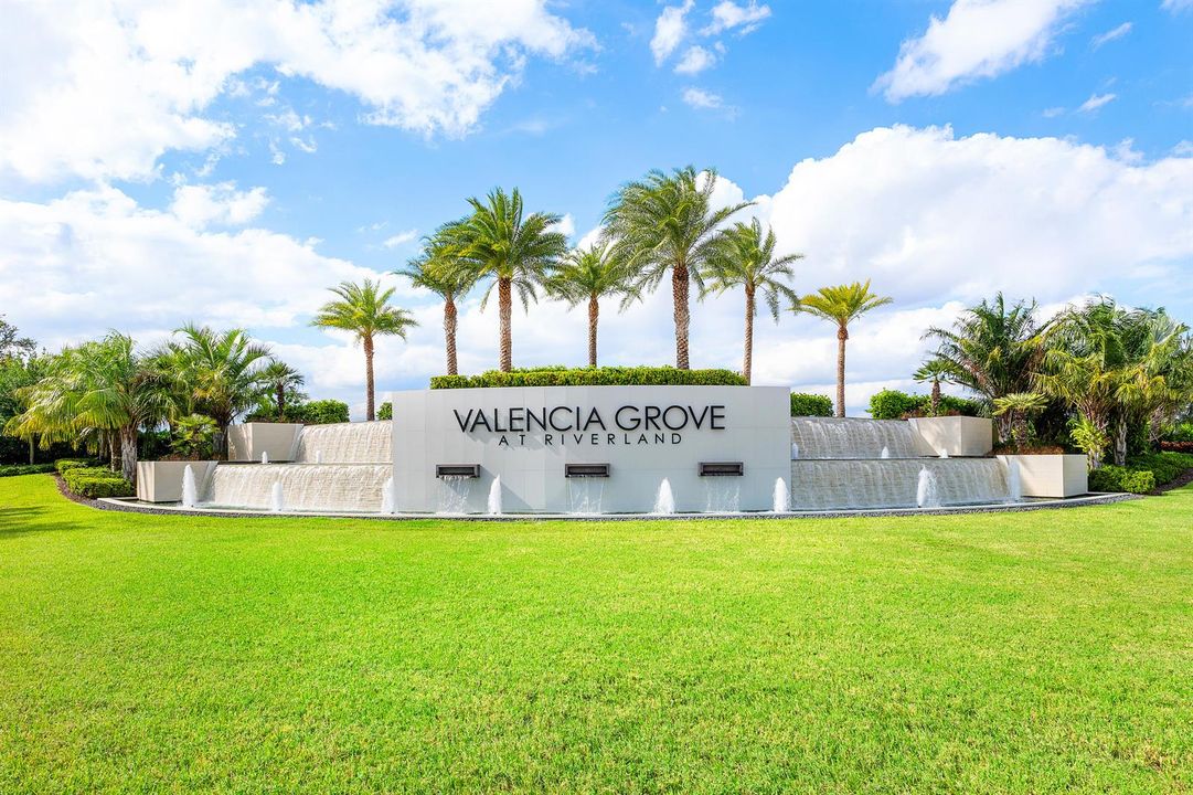 VALENCIA AT RIVERLAND