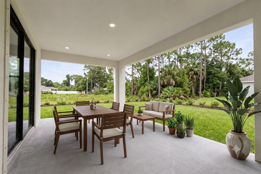 25 - Lanai Staged