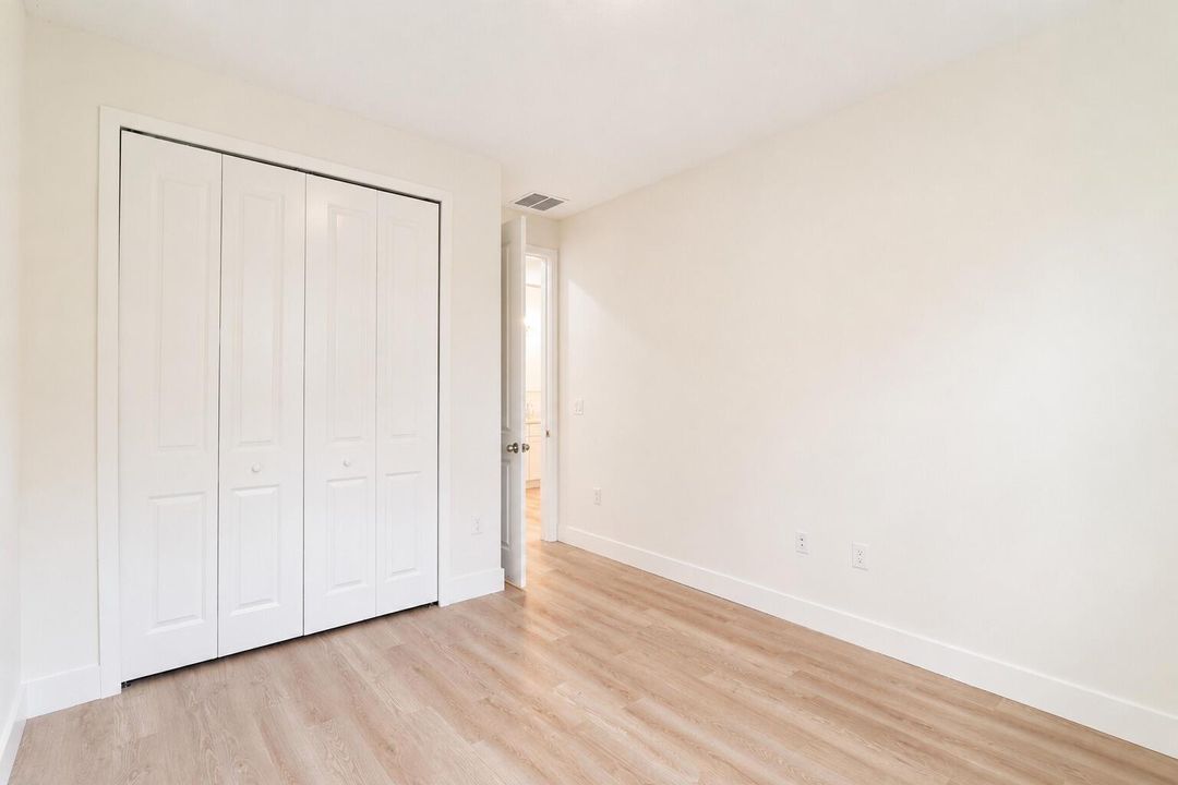 18 - Bedroom 2