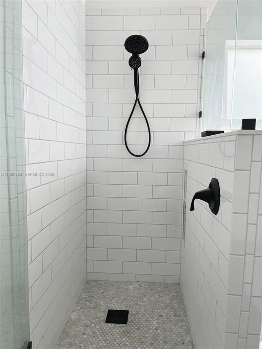 В аренду: $3,400 (3 спален, 2 ванн, 1769 Квадратных фут)