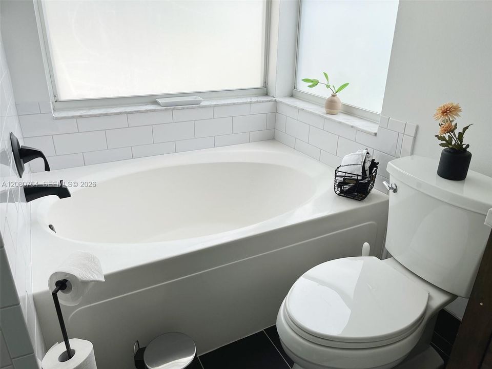 В аренду: $3,400 (3 спален, 2 ванн, 1769 Квадратных фут)
