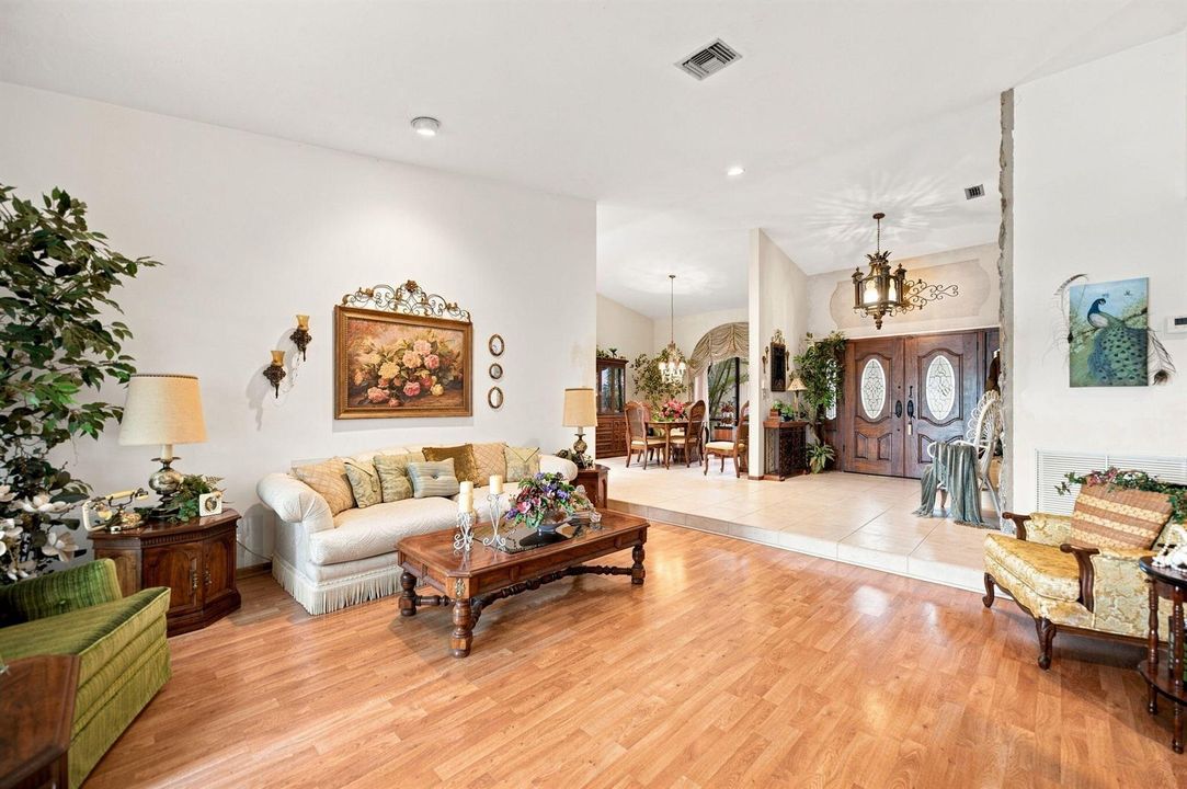 11-web-or-mls-11613-sunfish-way
