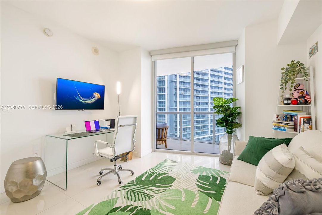For Sale: $1,460,000 (2 beds, 2 baths, 1500 Square Feet)