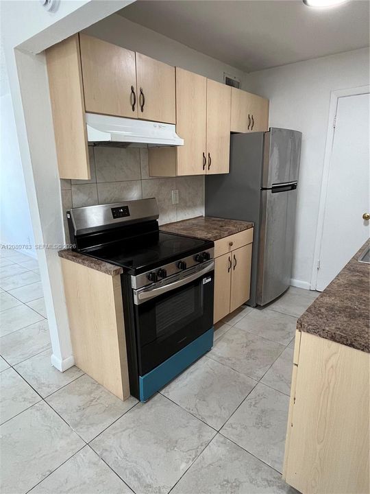En Renta: $1,850 (3 camas, 1 baños, 892 Pies cuadrados)