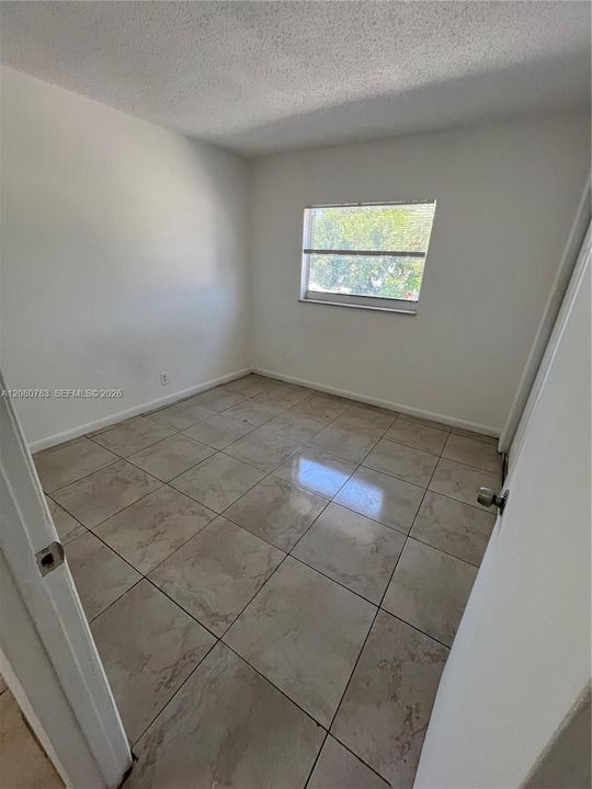 En Renta: $1,850 (3 camas, 1 baños, 892 Pies cuadrados)