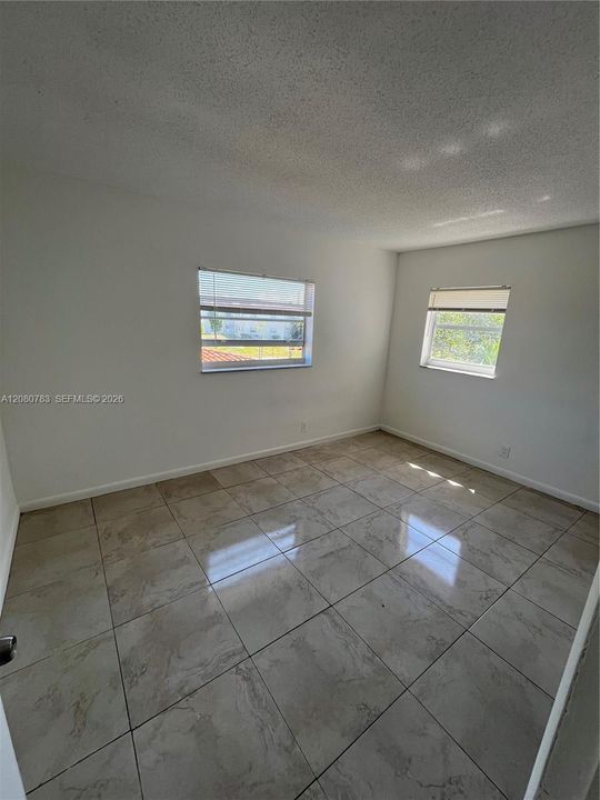 En Renta: $1,850 (3 camas, 1 baños, 892 Pies cuadrados)